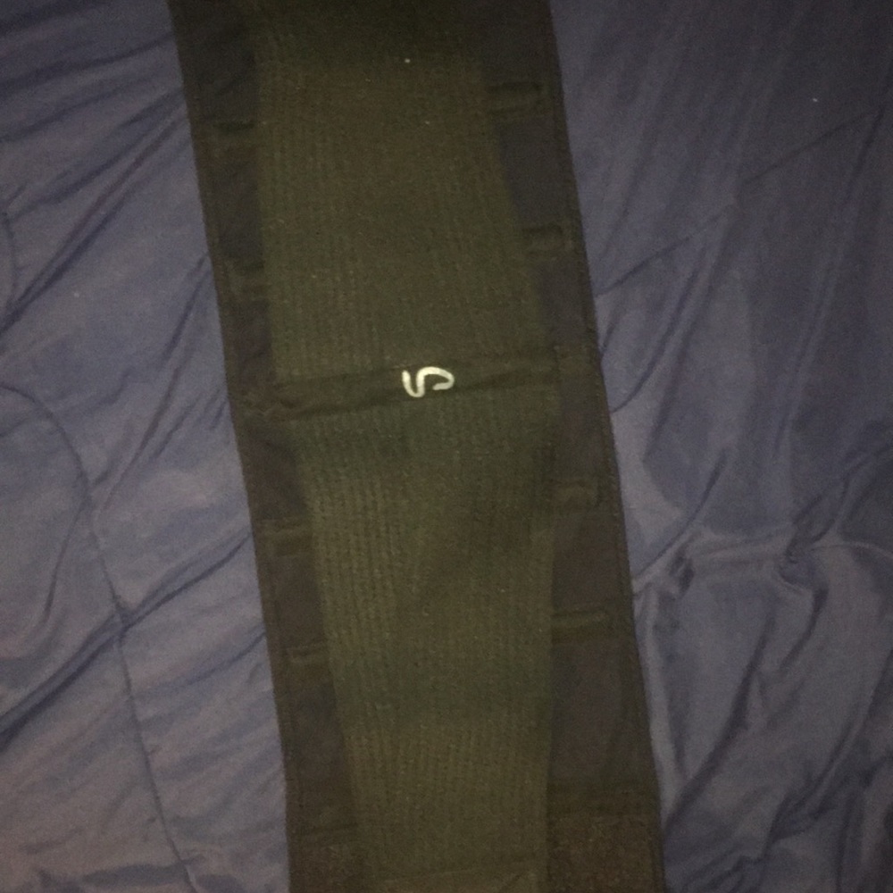 A L-XL sized waist trainer great condition